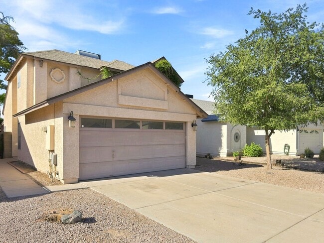 Photo - 3839 W Whitten St