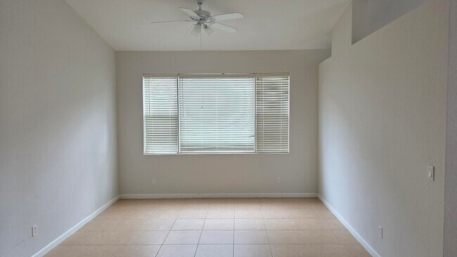 Photo - 2264 Newport Isles Blvd