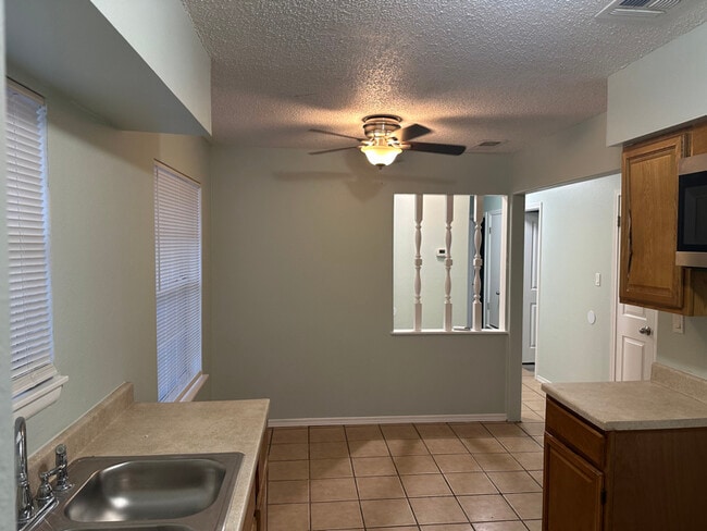 Photo - 9003 Perma Ln