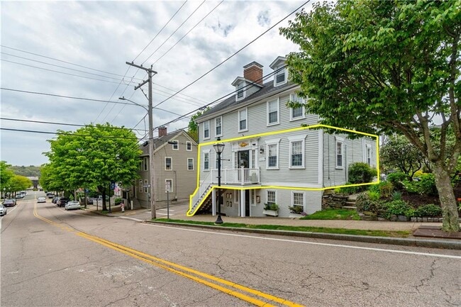 Photo - 19 King St Unit 7