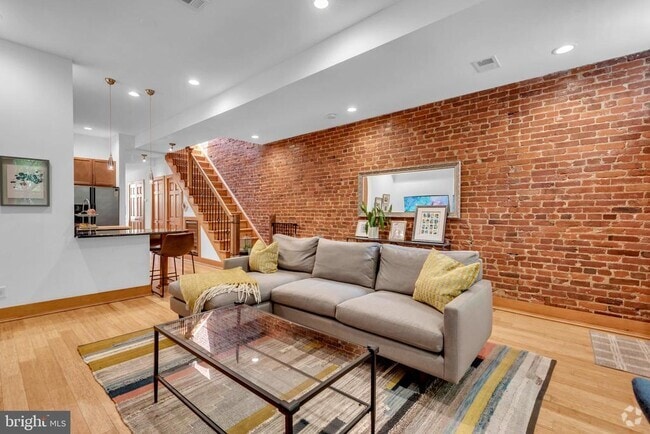 Building Photo - 1810 6th St NW Rental