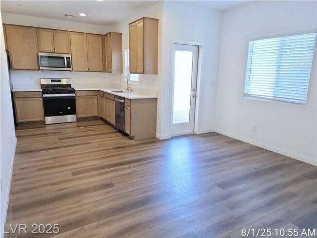 Photo - OUTSTANDING HOME IN CADENCE COMMUNITY!