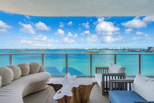 Photo - 700 NE 24th St Unit 1601