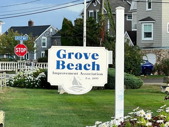 Photo - 170 Shore Rd