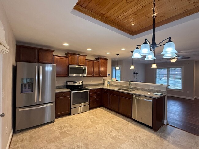 Photo - One Level 3 Bedroom 2 Bath Home in Hollins Area