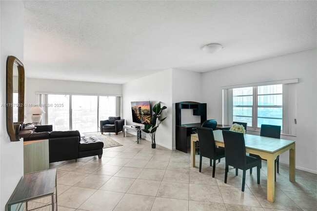 Photo - 500 Bayview Dr Condo Unit 931