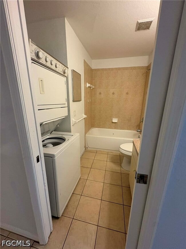 Photo - 1002 W 12th St