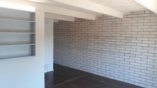 2608 2nd Ave
