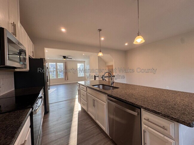 8604 Red Canyon Way