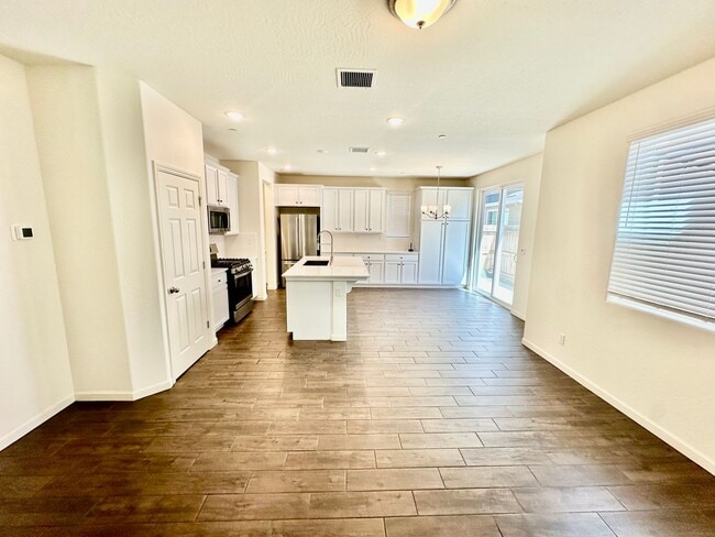 Photo - 6319 E Riesling Dr