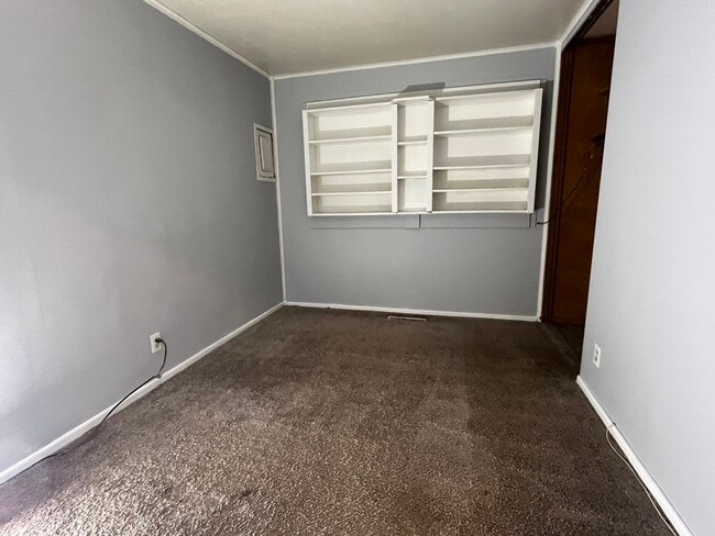 Photo - 2123 Covert Ave