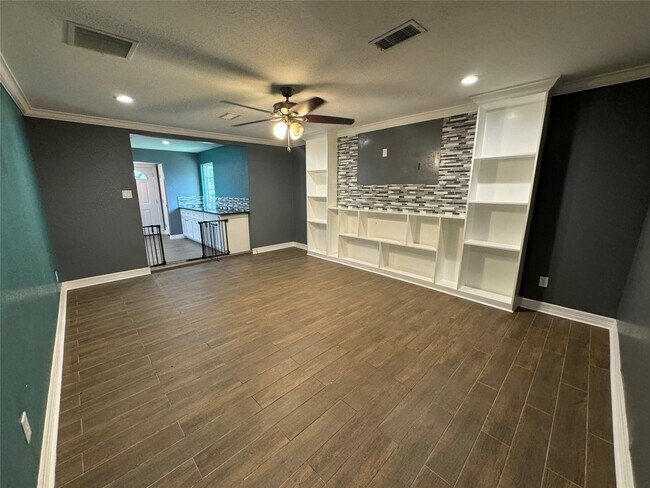 Photo - 12707 Nyack Dr