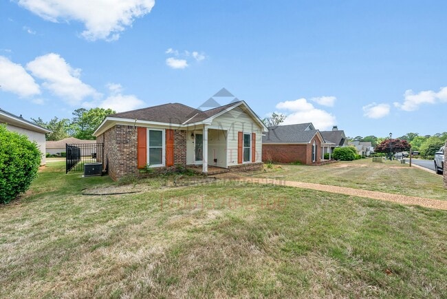 Photo - 7005 Robin's Nest Dr