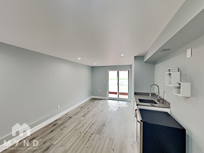 Photo - 77 Westfield Ave