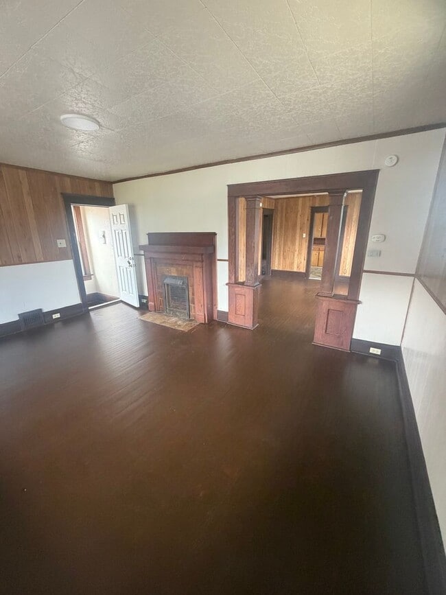 Photo - 556-58 E 5th St Unit #2