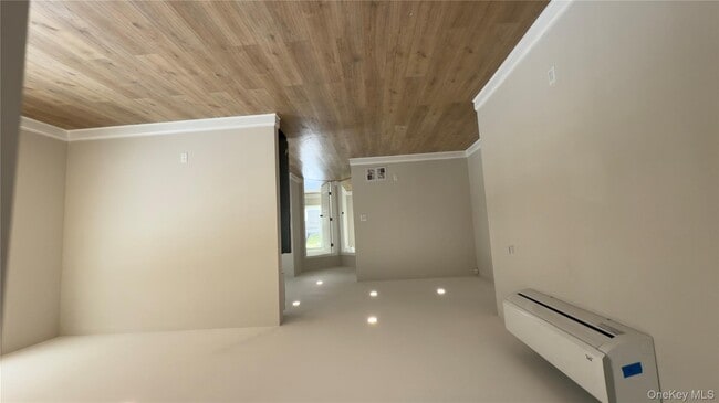 Photo - 120 Linden Ave