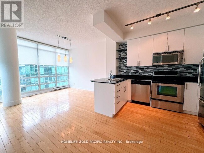 Photo - 381 Front St W Unité 3103