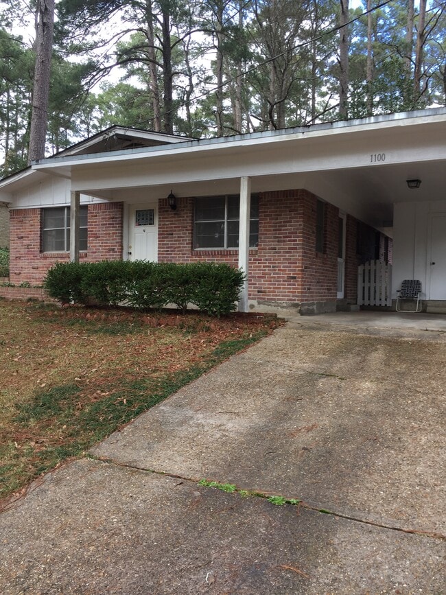 Building Photo - 1100 Glenwood Dr Rental