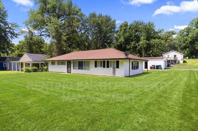 Photo - 9835 Winkler Dr