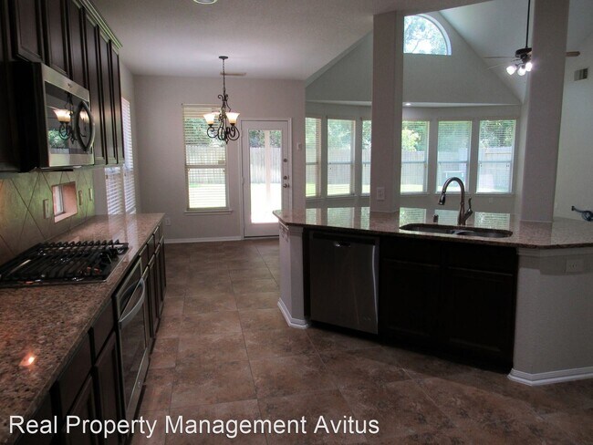 Photo - 4 br, 2.5 bath House - 13038 Sweetgum Shor...