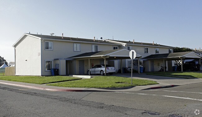 Photo - Villages At Treasure Island Apartments