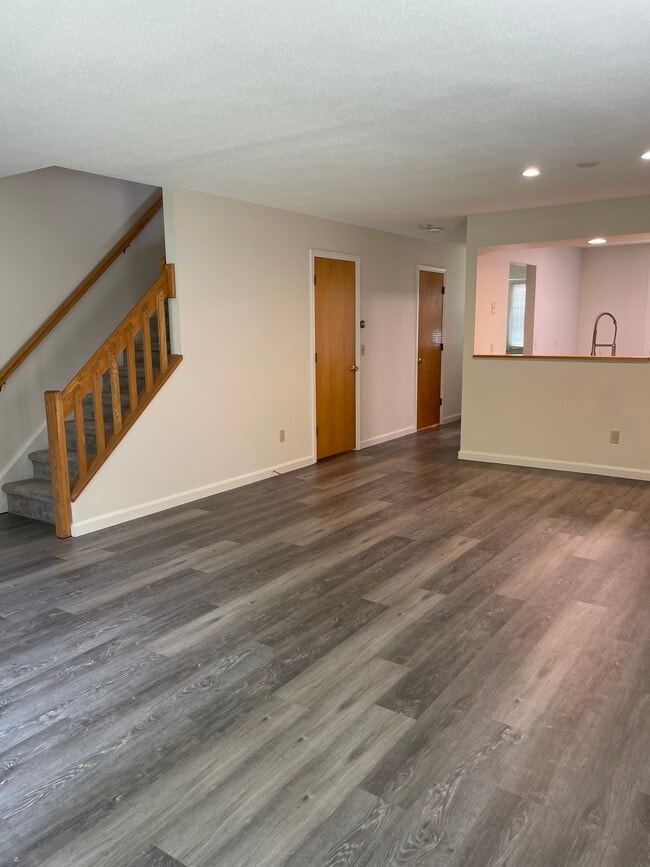 Sala de estar - 60 Brickyard Rd