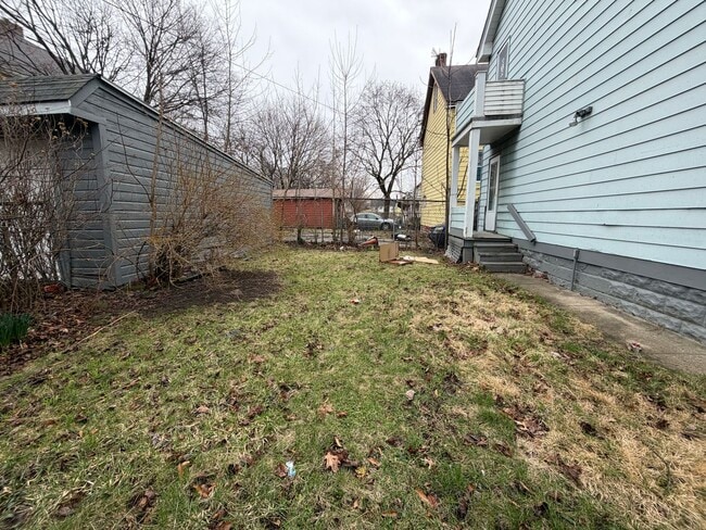 Photo - 3973-3975 E 123rd St Cleveland Oh 44105 MFH2 .T2 Unit 1