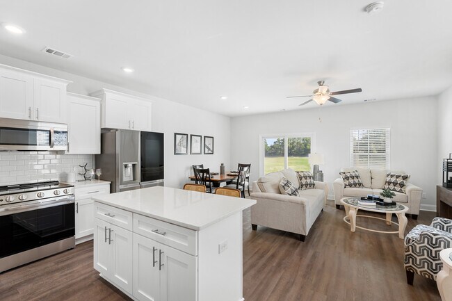 Photo - Oak Grove Townhomes