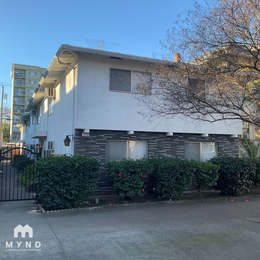 Photo - 2516 I St Unit 6