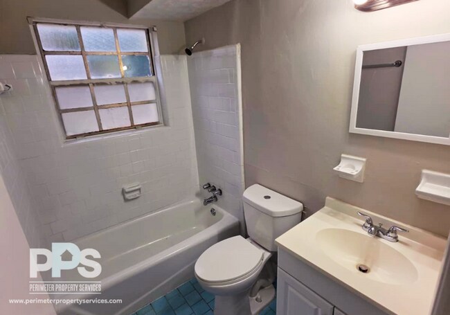 Photo - 137 Burke St