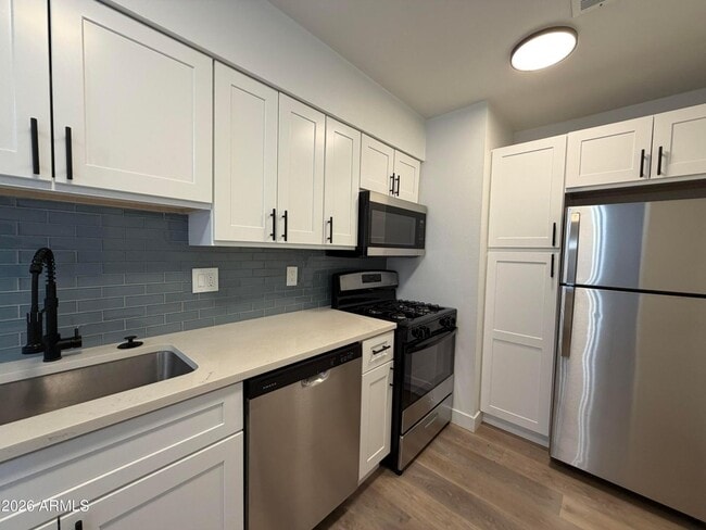 Photo - Remodeled 1 Bedroom 1 Bath Central Phoenix Apartment with Private Backyard Unit MV A19