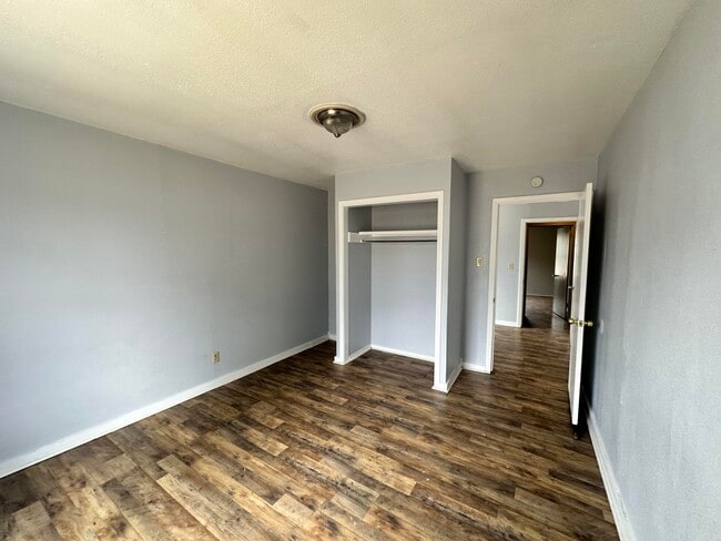 Photo - 1903 S Highland St
