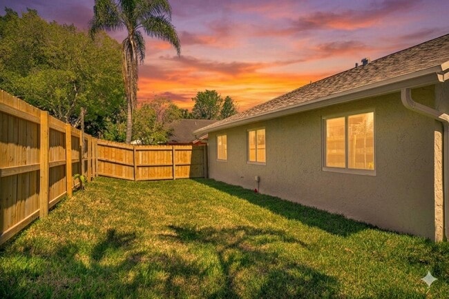 Photo - 23392 Country Club Dr E