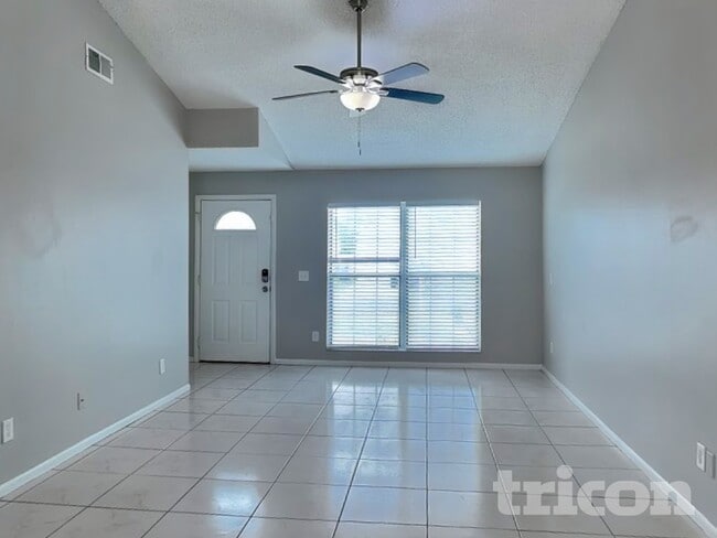 Photo - 4413 Shadberry Dr