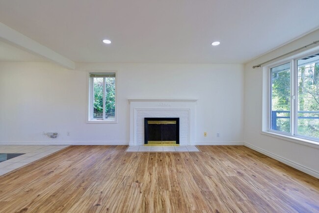 Photo - 17305 Dayton Ave