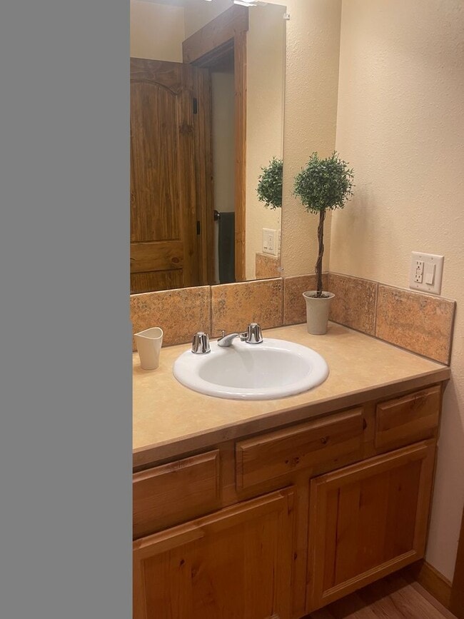 Photo - Washer dryer in unit! Amazing views! Updated! All utilities included! Unit 303