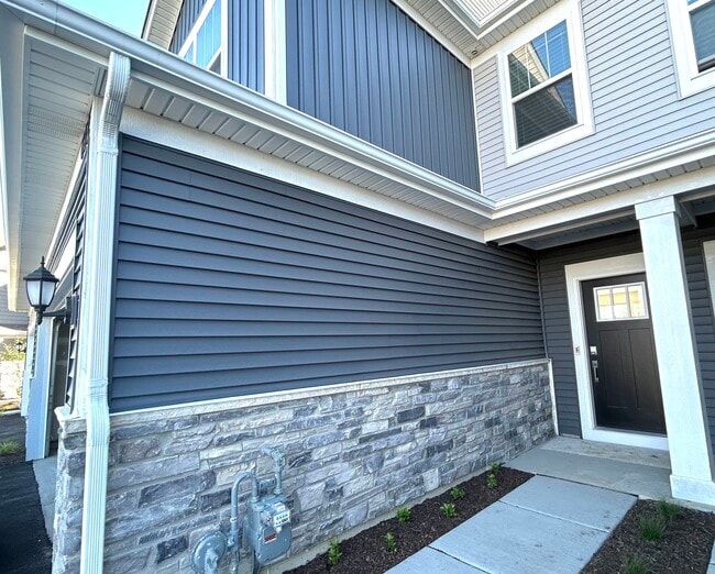 Photo - 612 Cassia Ct
