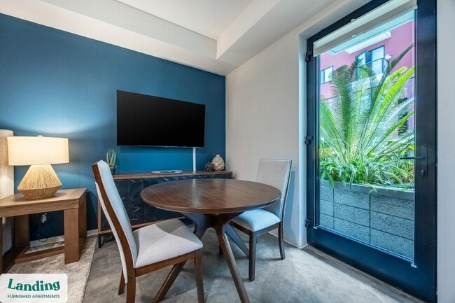 Photo - 8312 Lake Murray Blvd Unidad 213.1409586