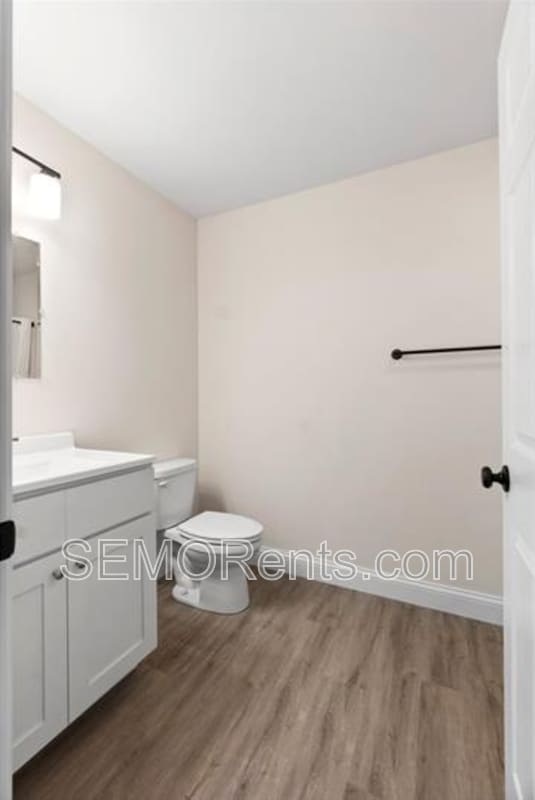 Photo - 199 Iylas Ln