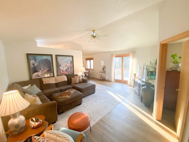 Photo - 13057 Velp Ave Unit 1