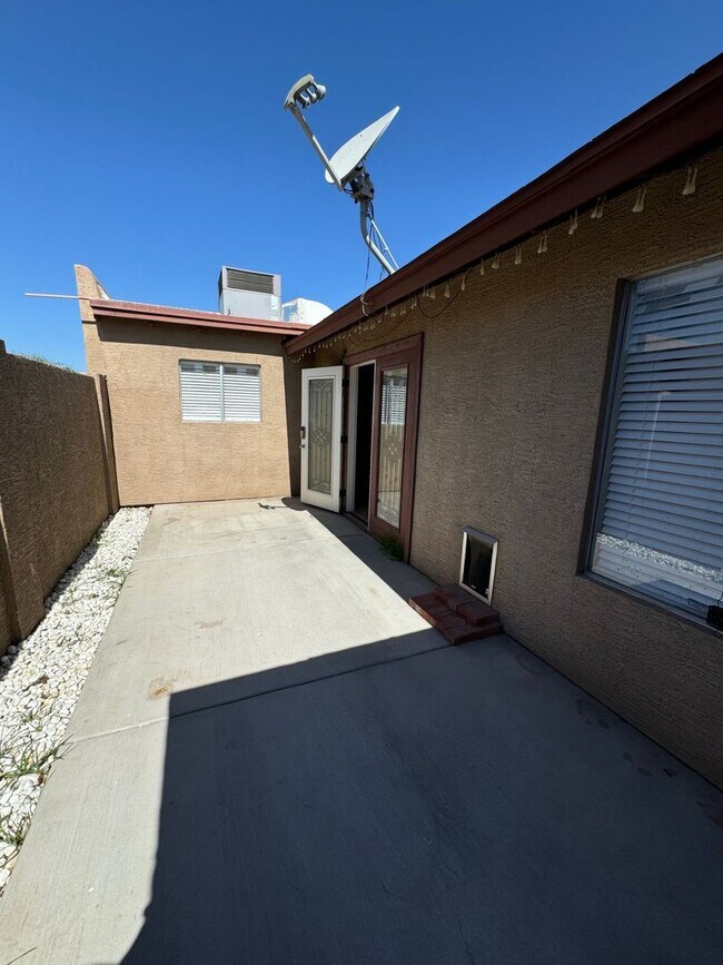 Tempe townhome at 101/University House Rental in Tempe, AZ