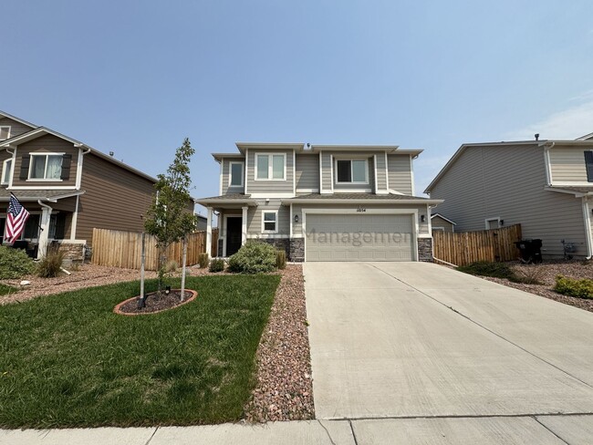 Building Photo - Stunning 3 Bedroom House in Falcon