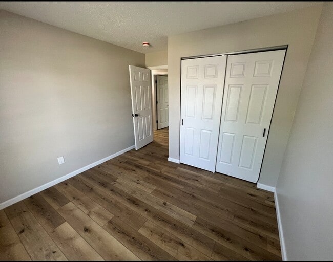 Photo - 1350 Manuka Dr