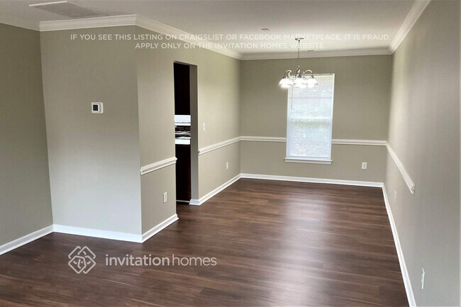 Photo - 1002 Bridleside Dr