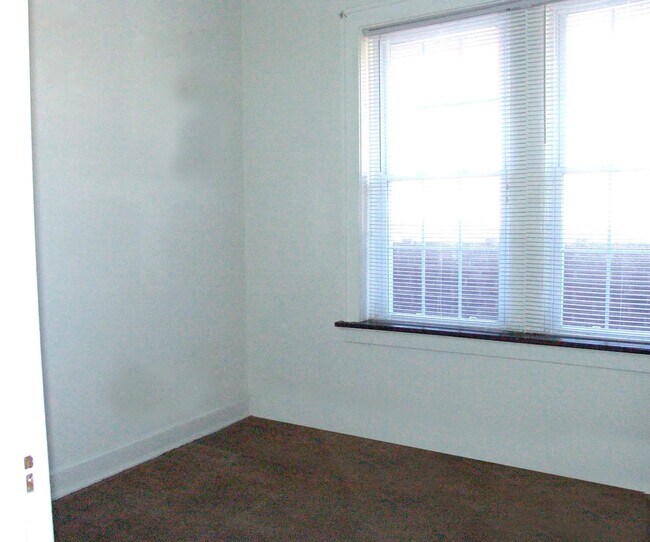 Photo - 5218 Holly Hills Ave Unit 2