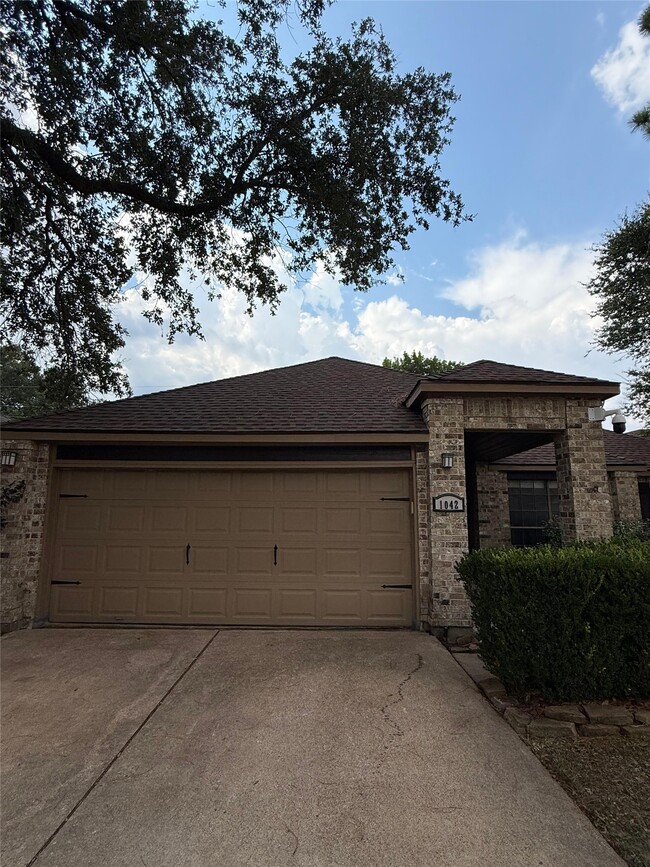Photo - 1042 Cascade Creek Dr