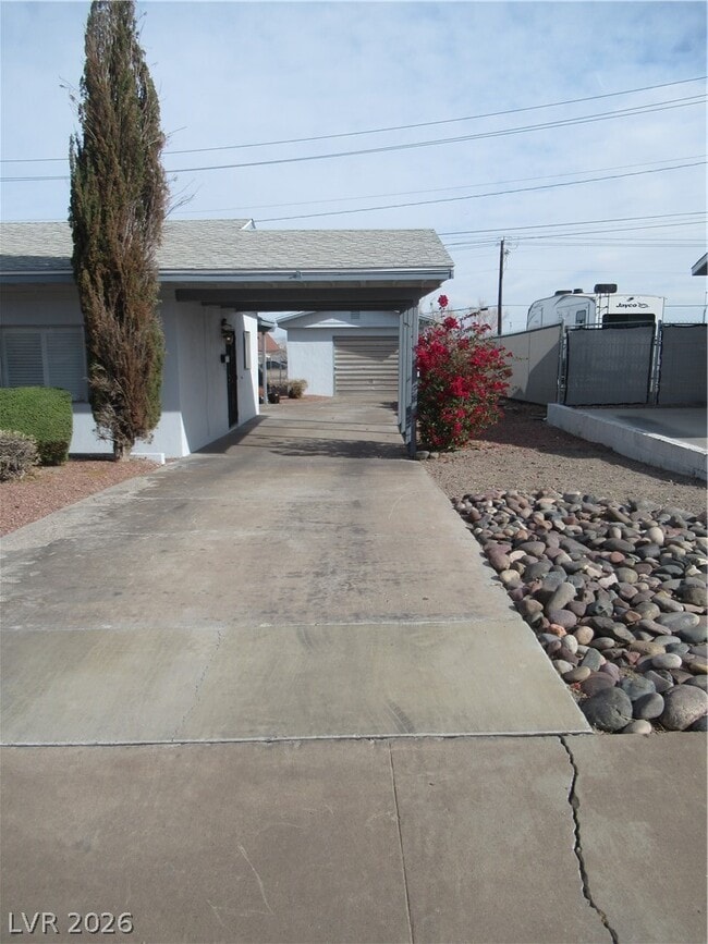 Photo - 107 E Pacific Ave