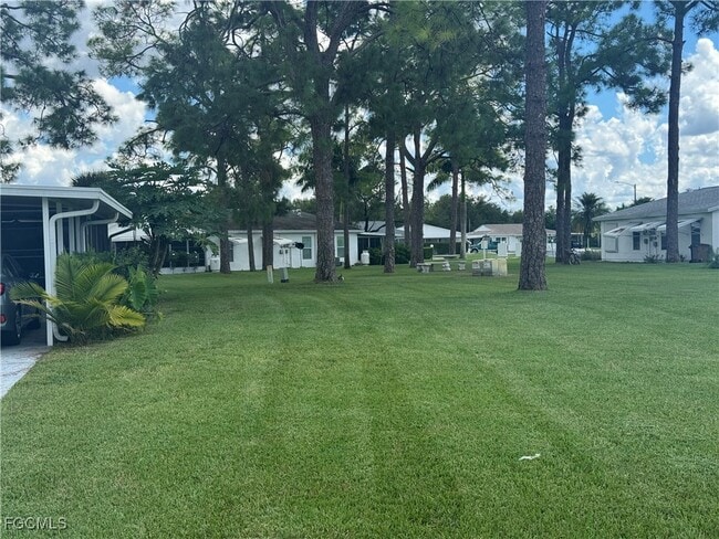 Photo - 1 Aztec Lily Ln