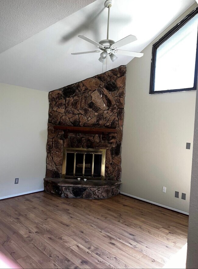 Photo - 4619 Country Creek Dr Unit 1036