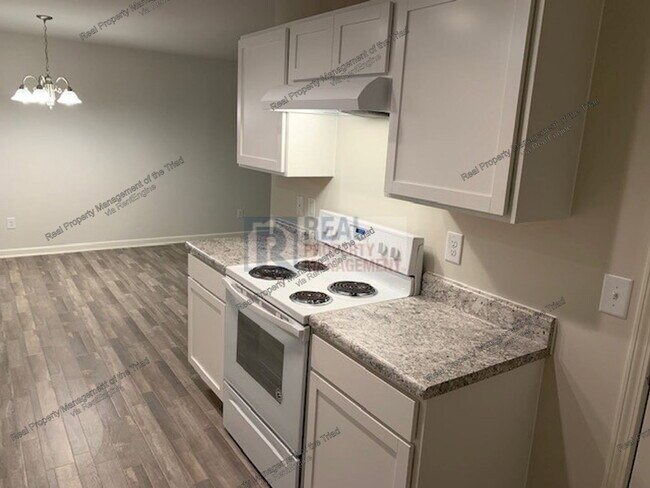 Photo - 2605 Craftsbury St